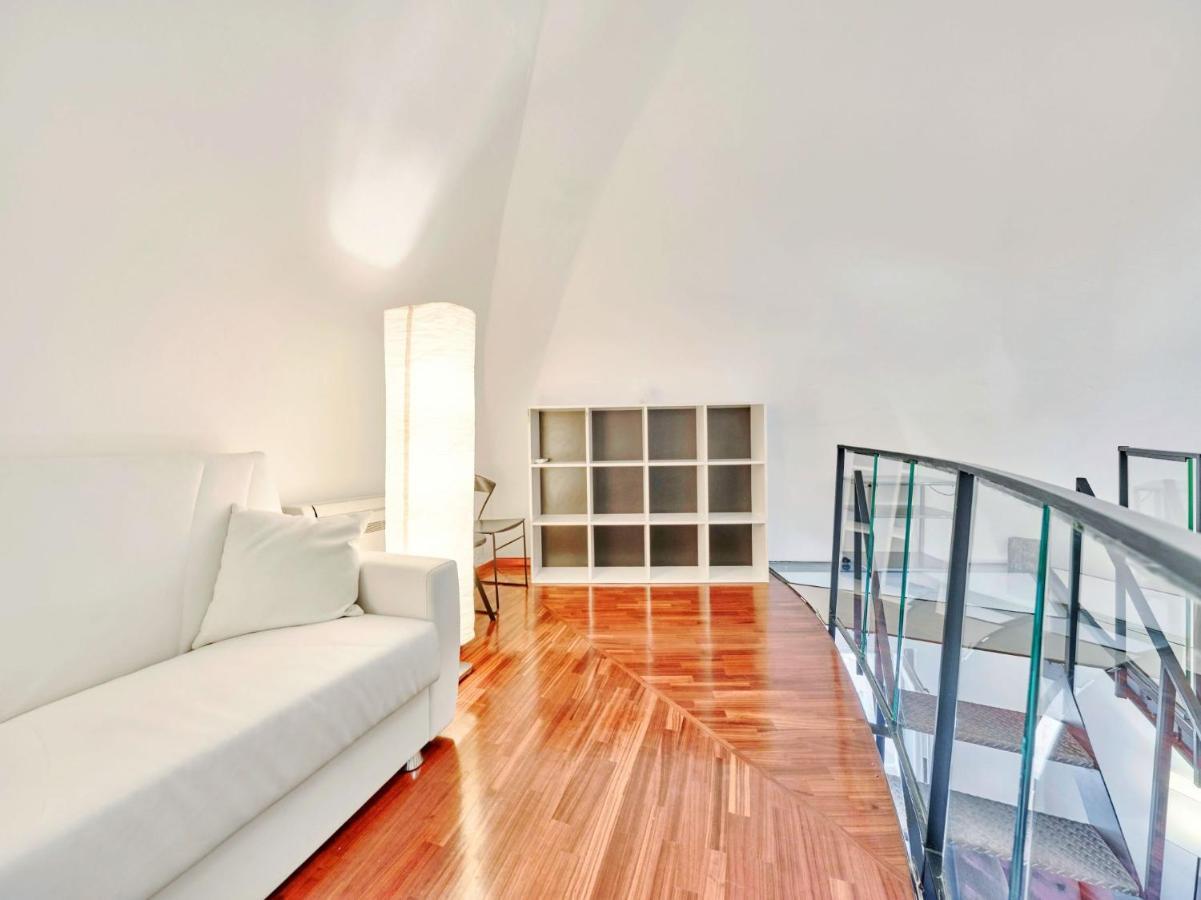 Splendid Apartment In The Historic Center Mediolan Zewnętrze zdjęcie